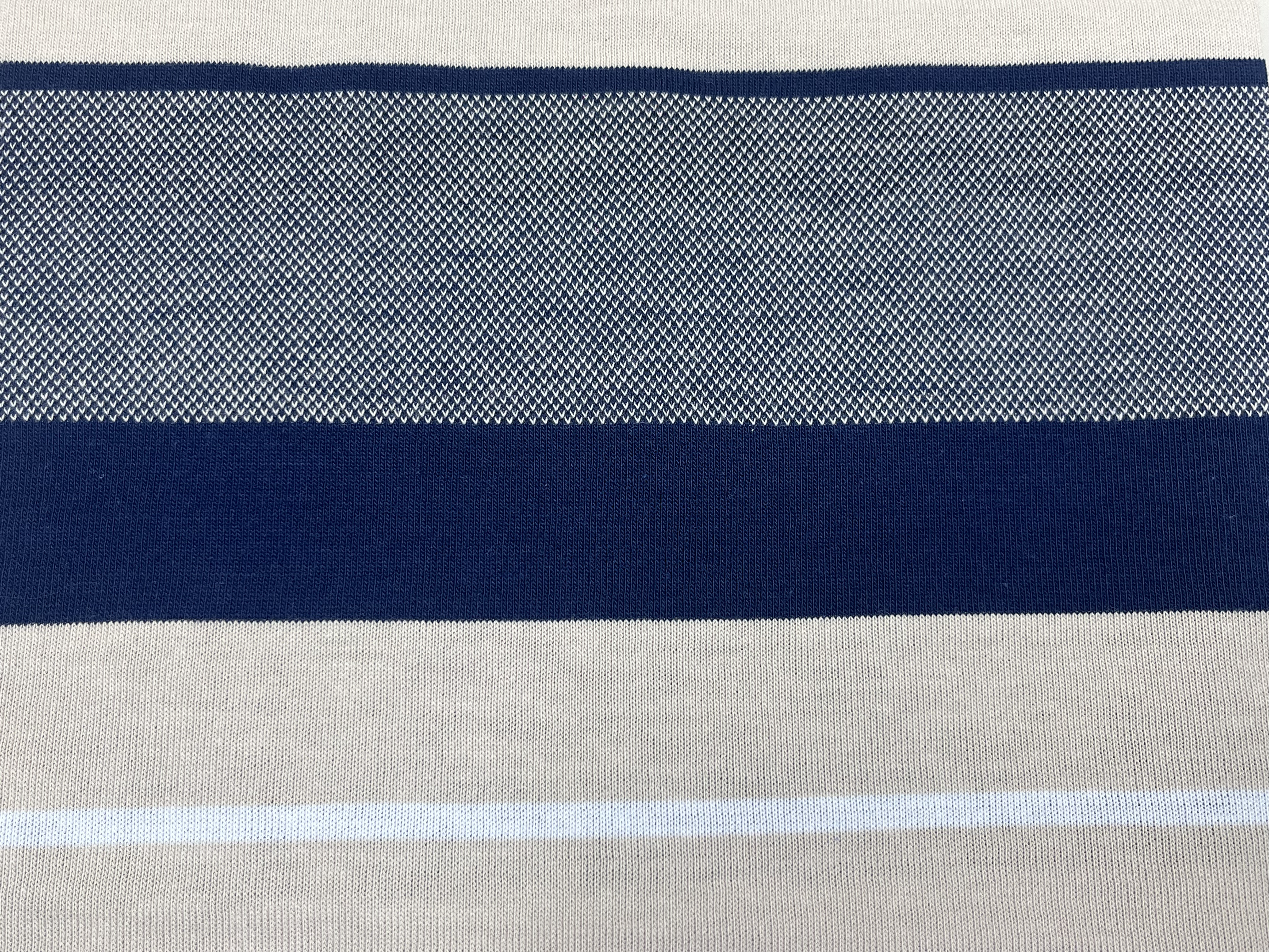 Stripe sample 009