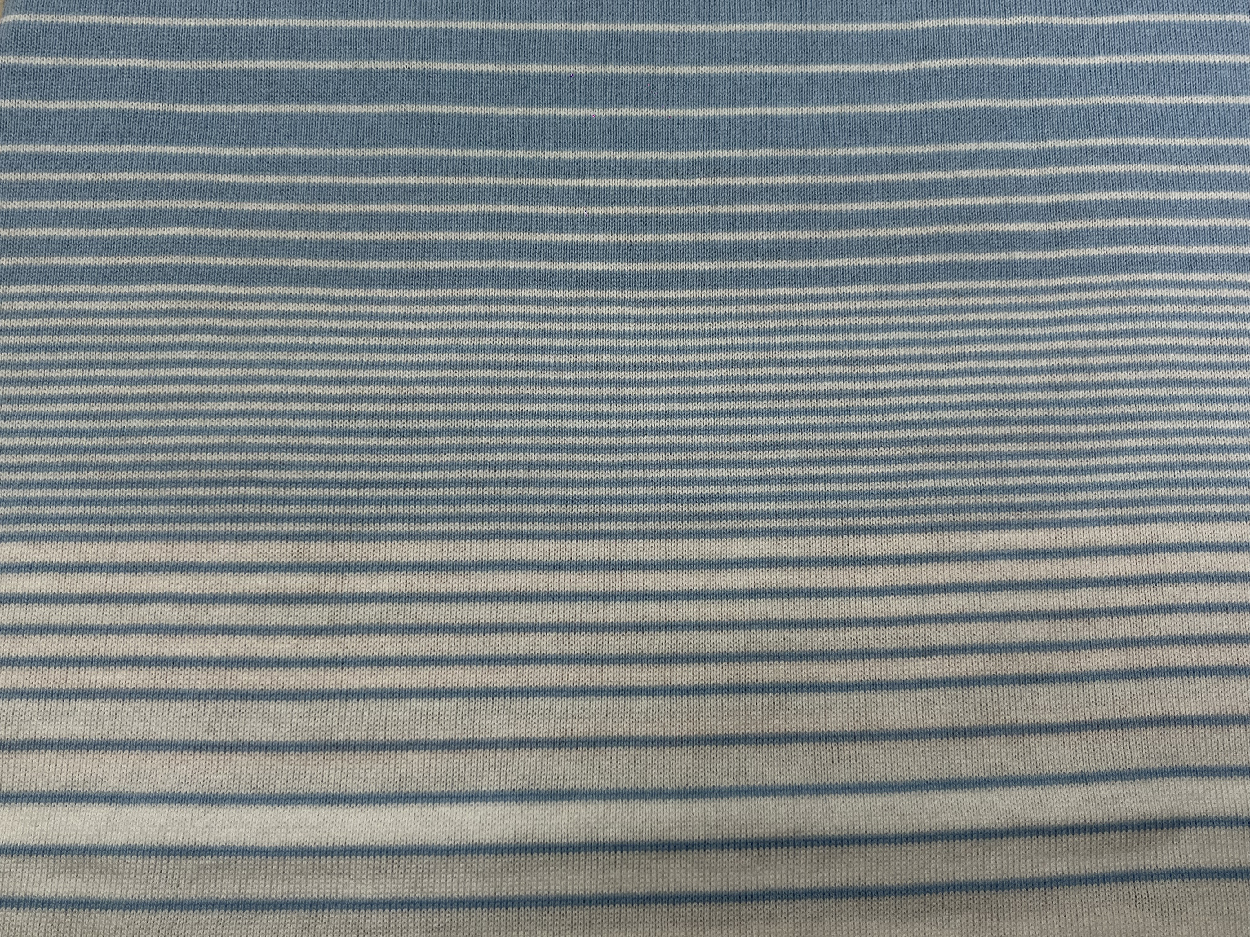 Stripe sample 018